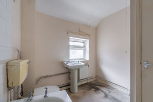 Photo 13- click for photo gallery